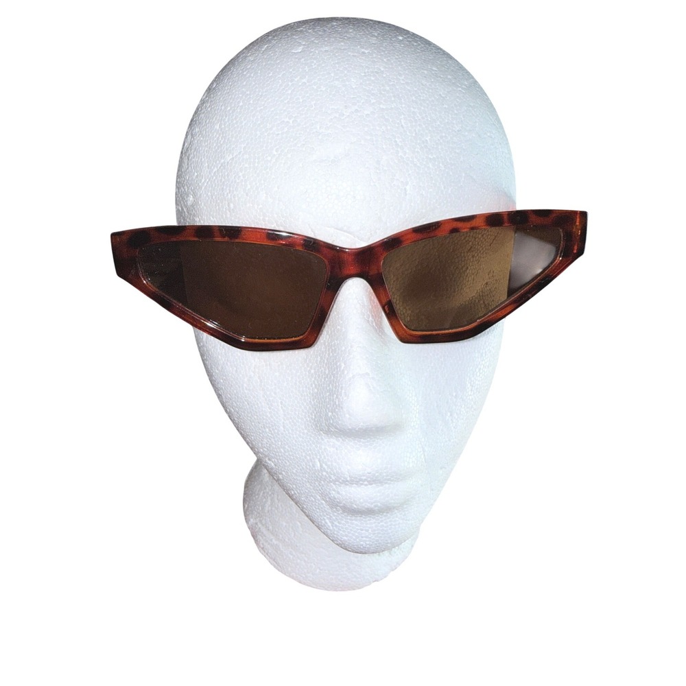 Brown Tortoise Shell Cat Eye Sunglasses Angular Geometric Retro Frames